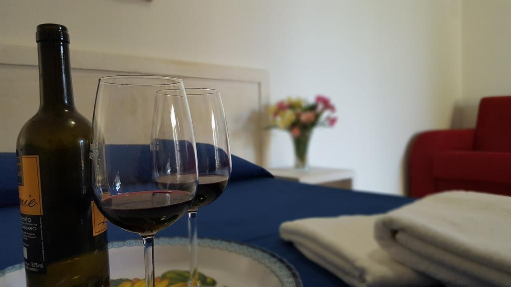 Agriturismo Villa Tommaso Torre dell'Orso Eksteriør bilde