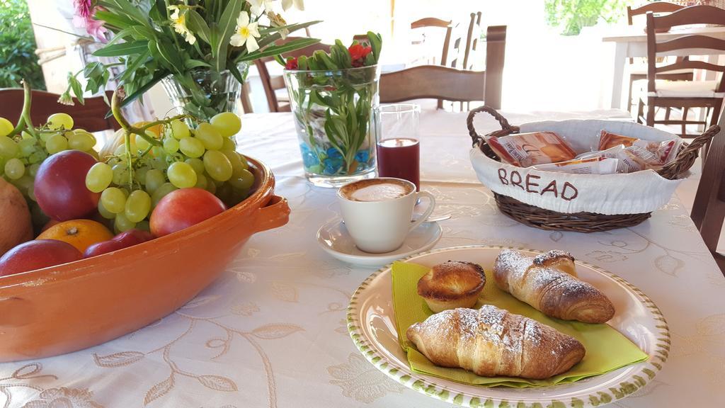Agriturismo Villa Tommaso Torre dell'Orso Eksteriør bilde